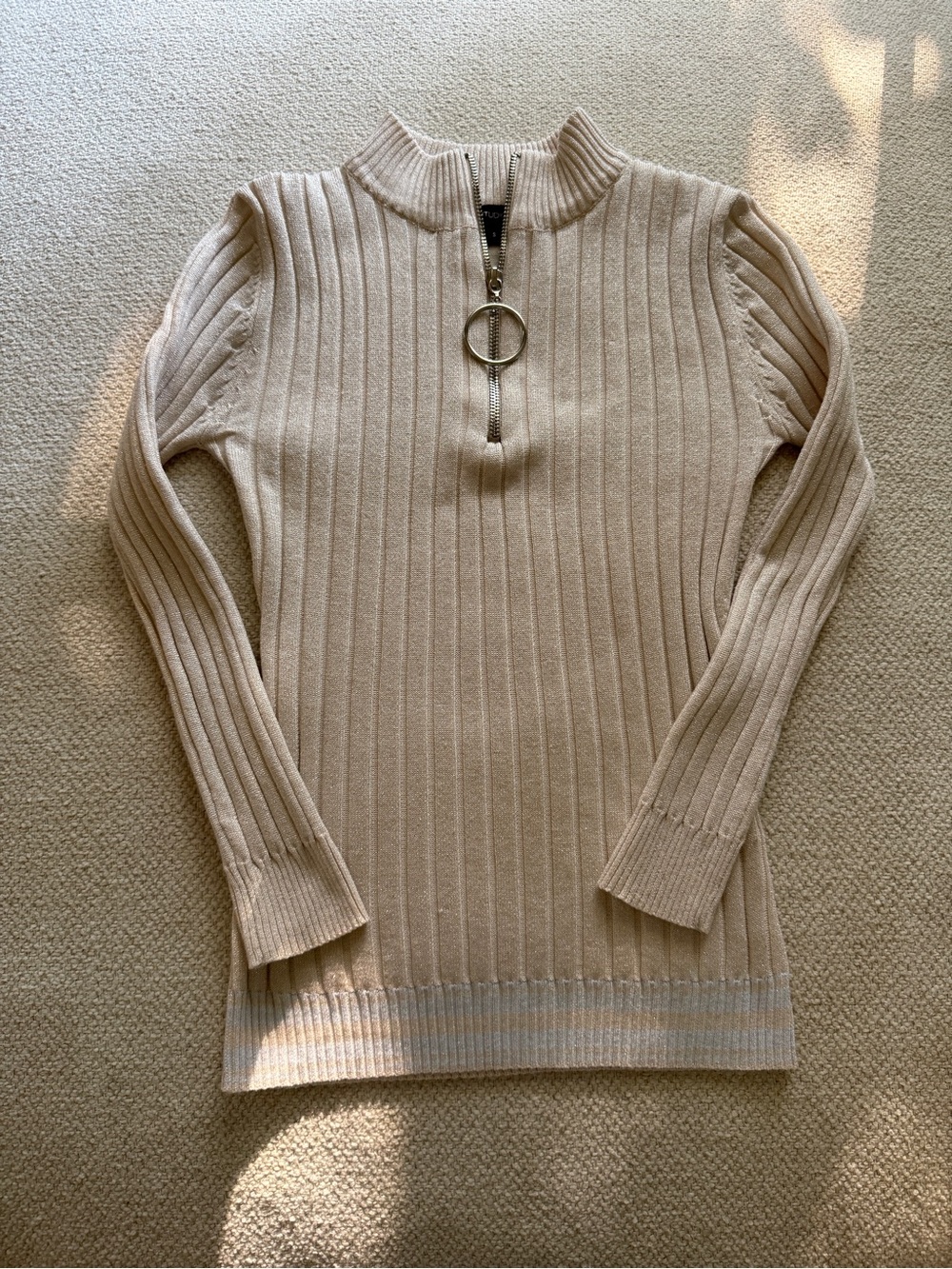 Studio F Champagne Gold Ribbed Knit Pullover